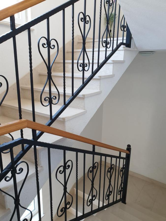Mirta Apartment Gradac  Bagian luar foto
